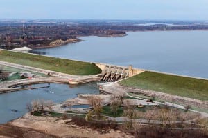 Luftaufnahme von Red Rock Dam, Marion County, Iowa, USA. Oktober 2012.