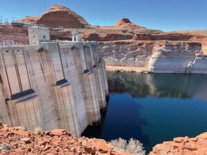 Fig2-Glen-Canyon-Dam-Drought-2022-hydro