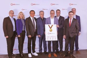 04-22 i.safe MOBILE_Global market leader award ENGL