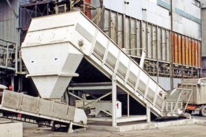 Samson® Material Feeder