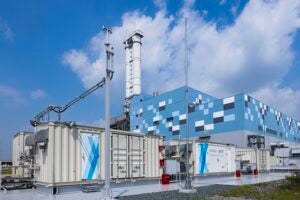 Hydrogen production demonstration facilities equipped with DENSO’s solid oxide electrolysis cell (SOEC) system installed at JERA’s Shin-Nagoya Thermal Power Station in Nagoya, Aichi Prefecture. Courtesy: JERA